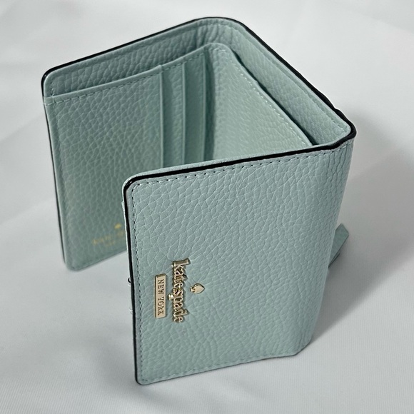 Kate Spade Jackson St Jada Pebbled Leather Trifold Wallet Light Blue/Green - Picture 8 of 9